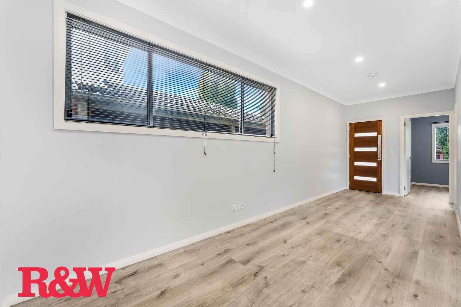 3A Leura Close Bossley Park 3A Leura Close Bossley Park
