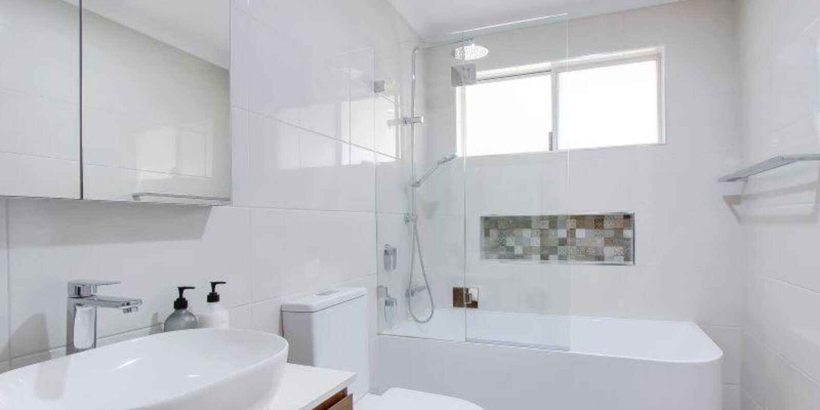 4 Como Close St Clair
