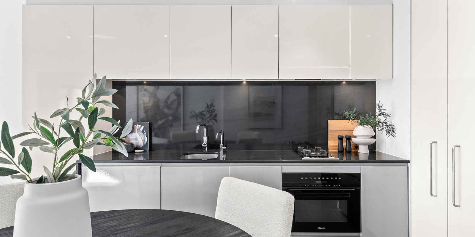 401/81 Macleay Street Potts Point 401/81 Macleay Street Potts Point