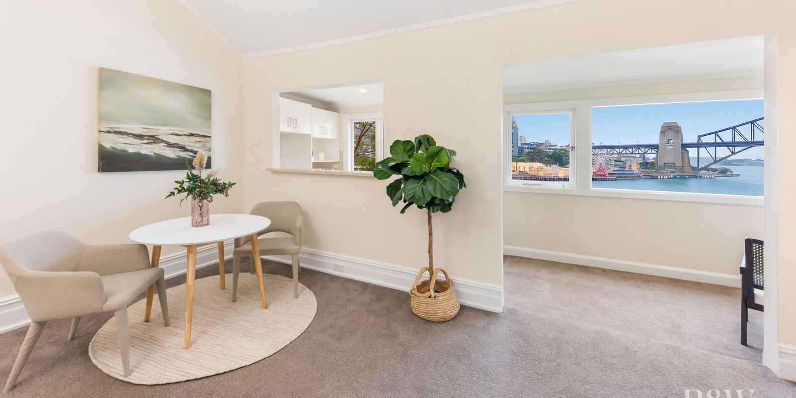 6/15 East Crescent Street McMahons Point