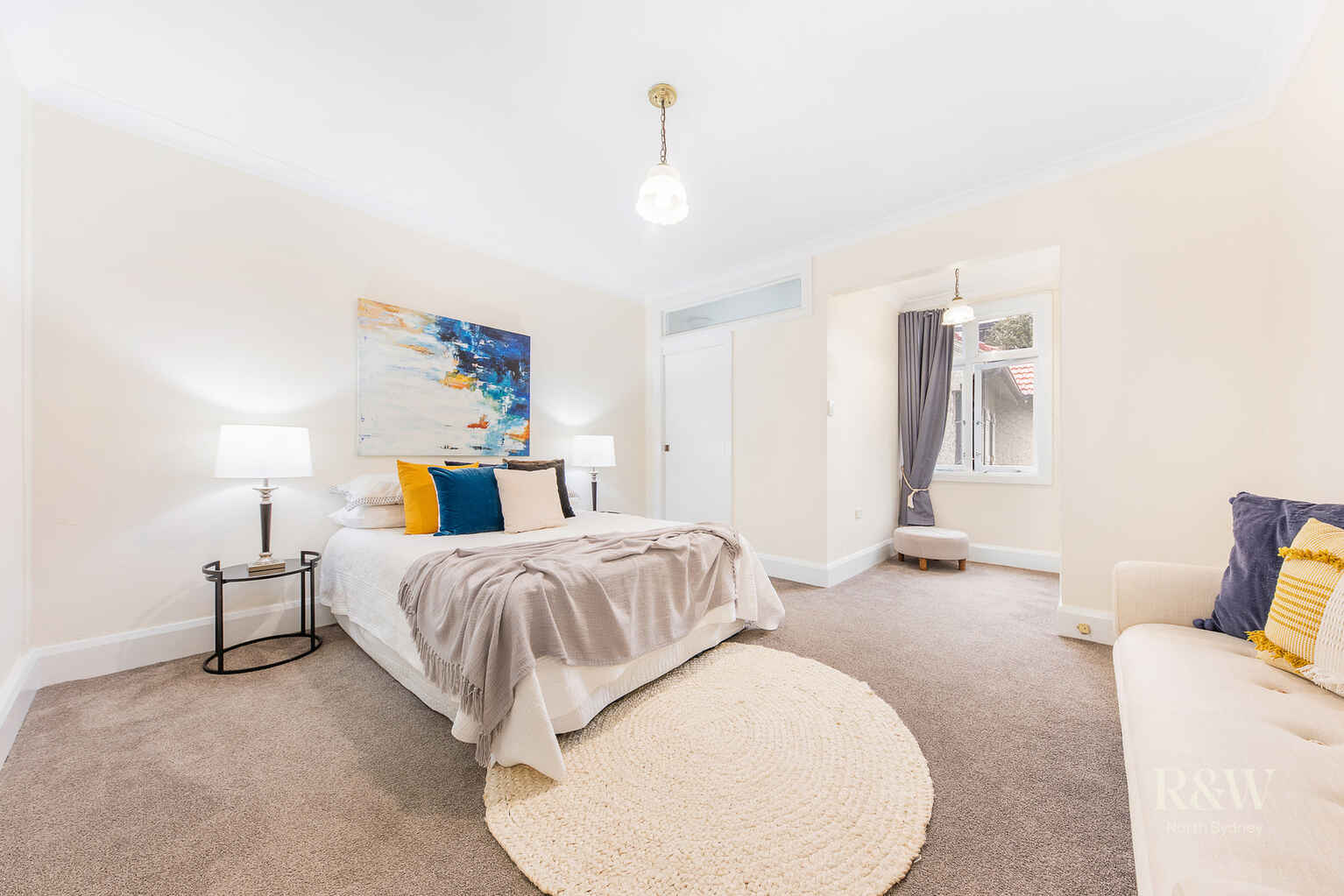 6/15 East Crescent Street McMahons Point