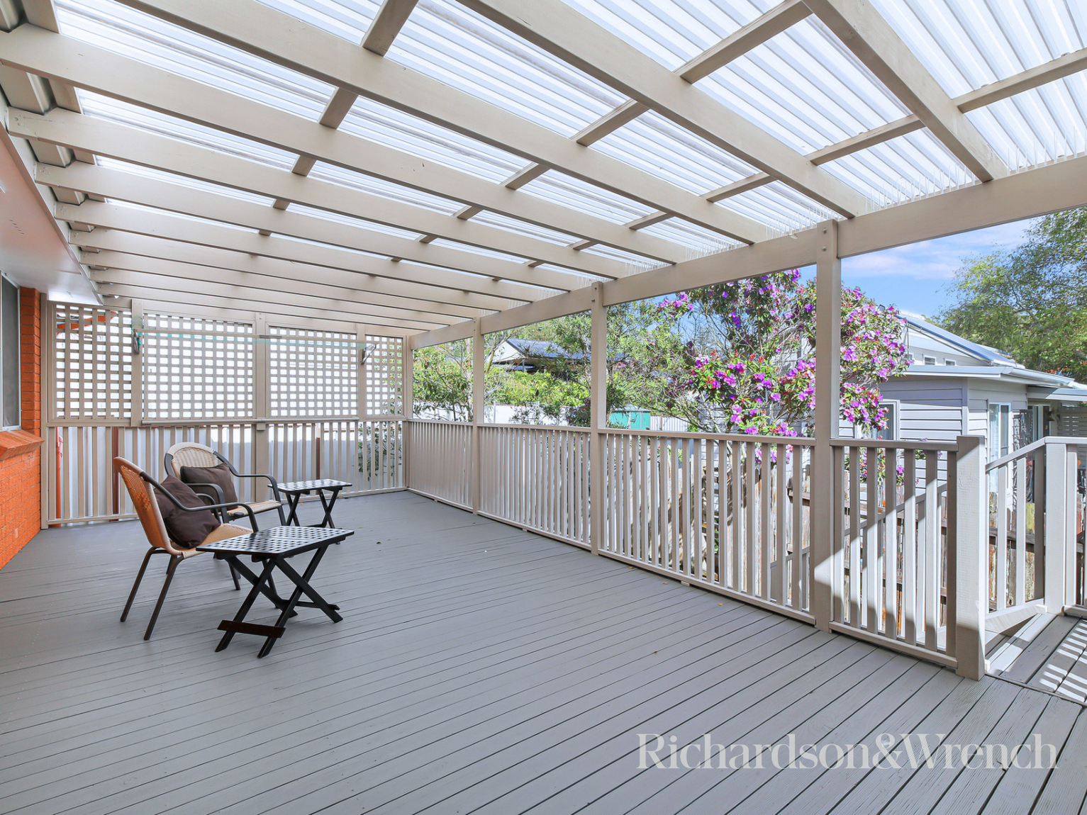 12 Matthews Parade Point Clare
