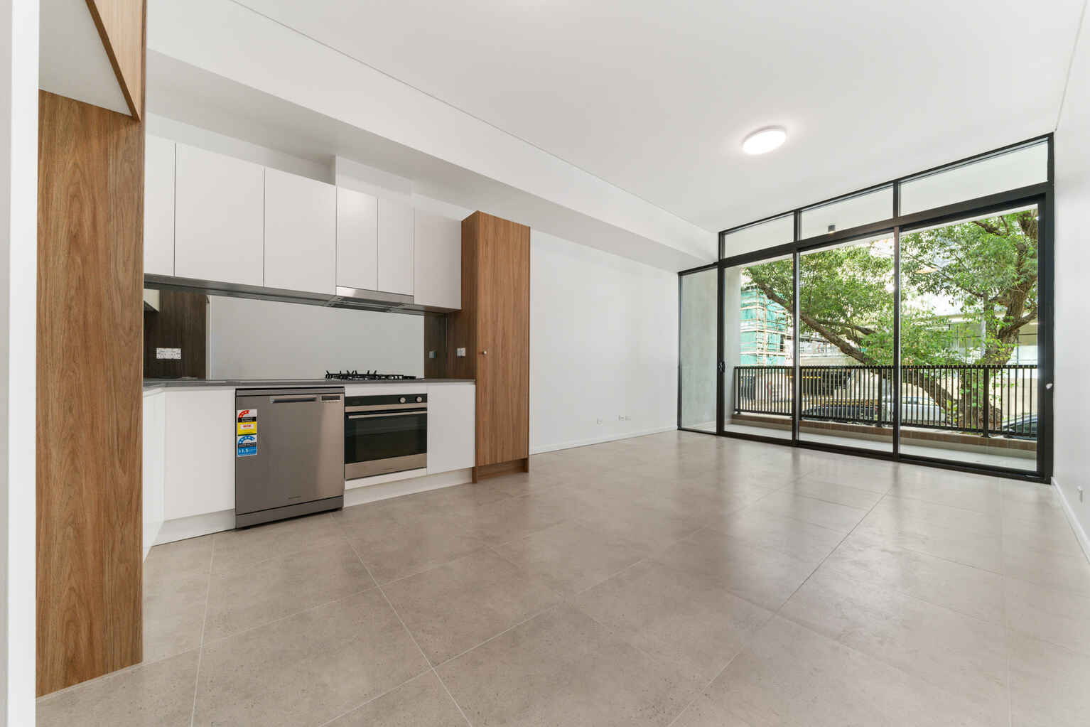 G04/10-20 McEvoy Street Waterloo