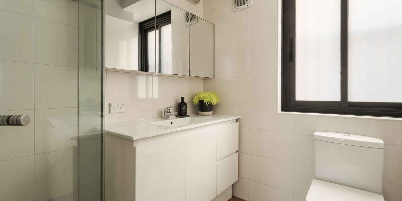 9/79 Elizabeth Bay Road Elizabeth Bay 9/79 Elizabeth Bay Road Elizabeth Bay