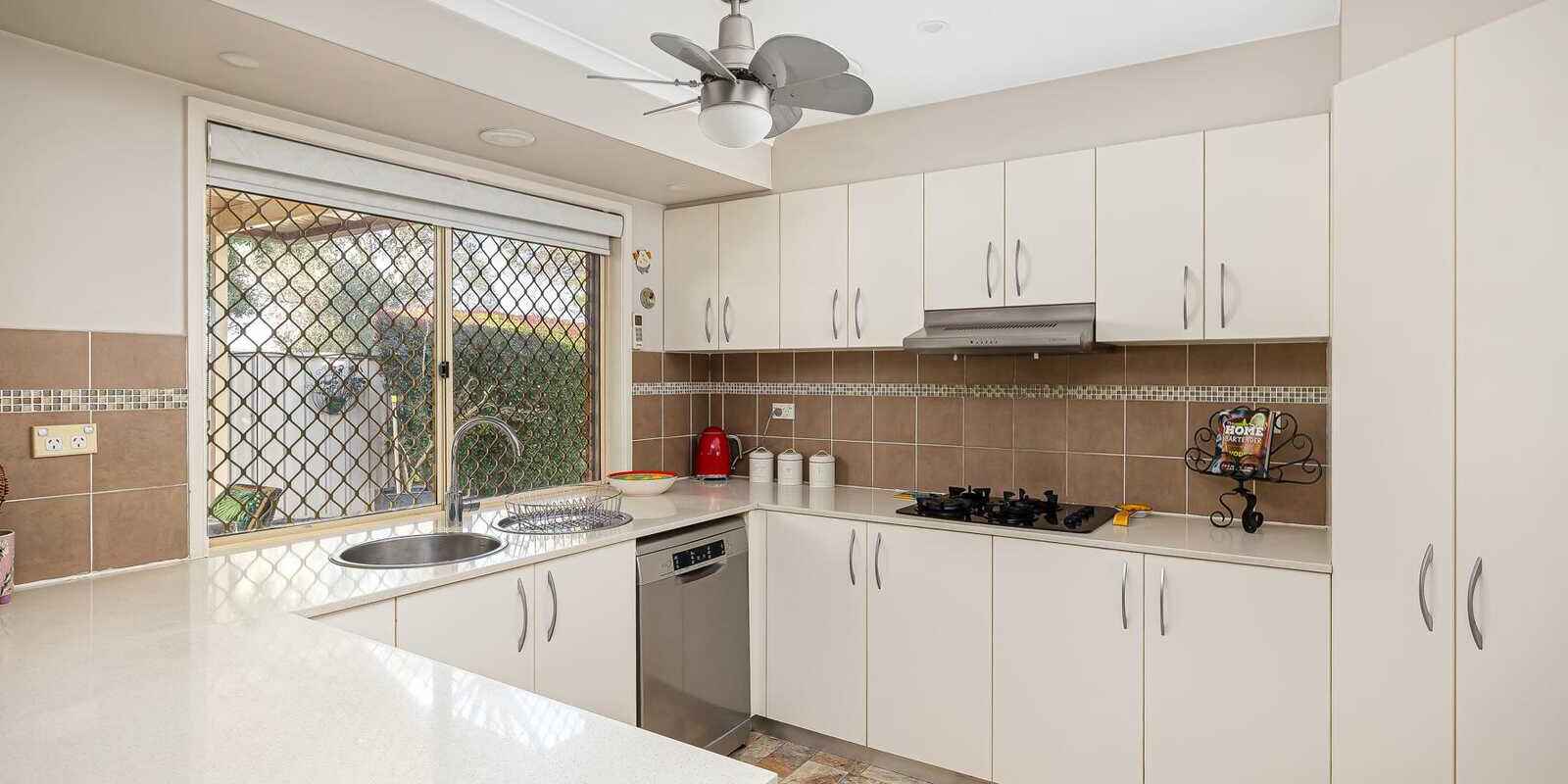 29 Sauterne Crescent Minchinbury 29 Sauterne Crescent Minchinbury