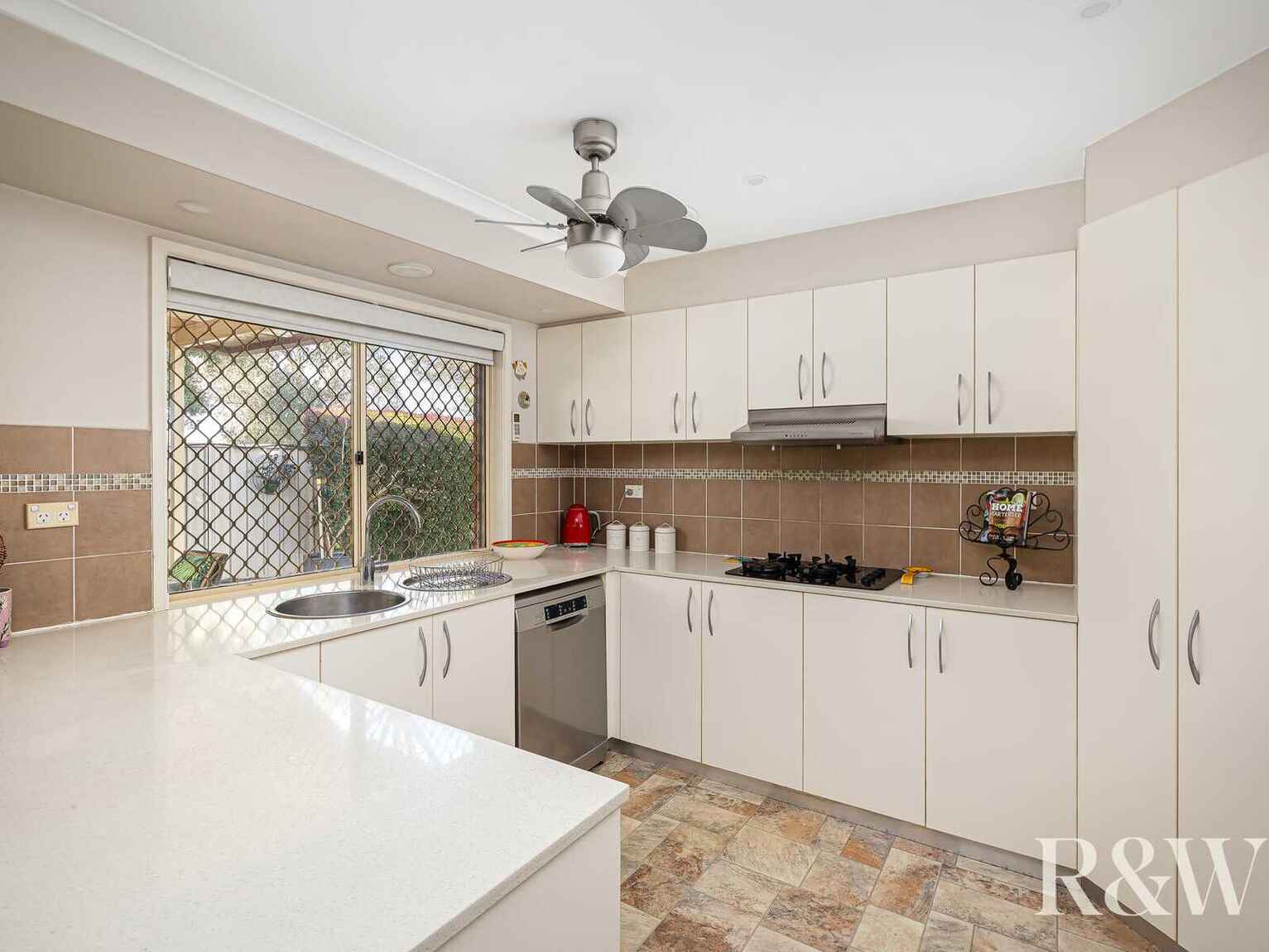 29 Sauterne Crescent Minchinbury 29 Sauterne Crescent Minchinbury