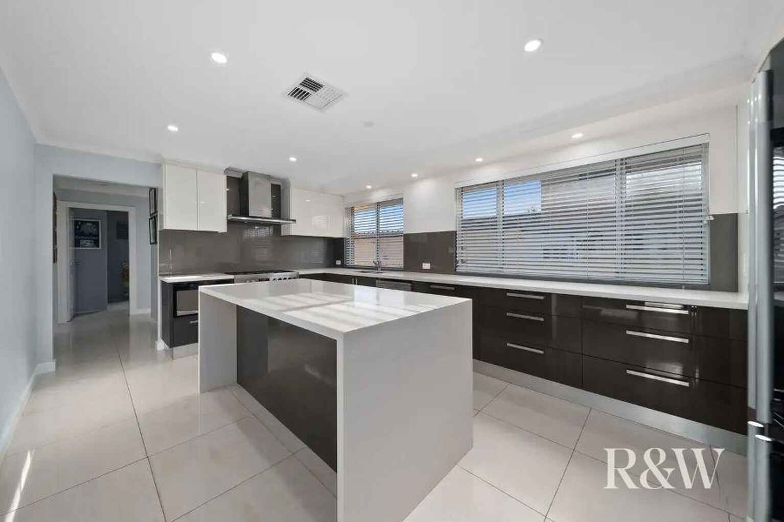 2 Owl Place St Clair