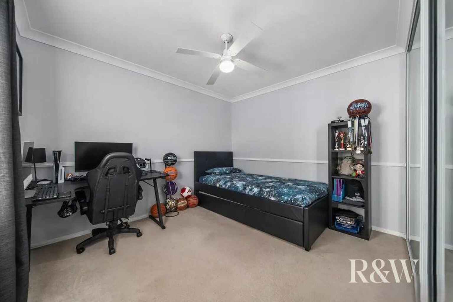 2 Owl Place St Clair