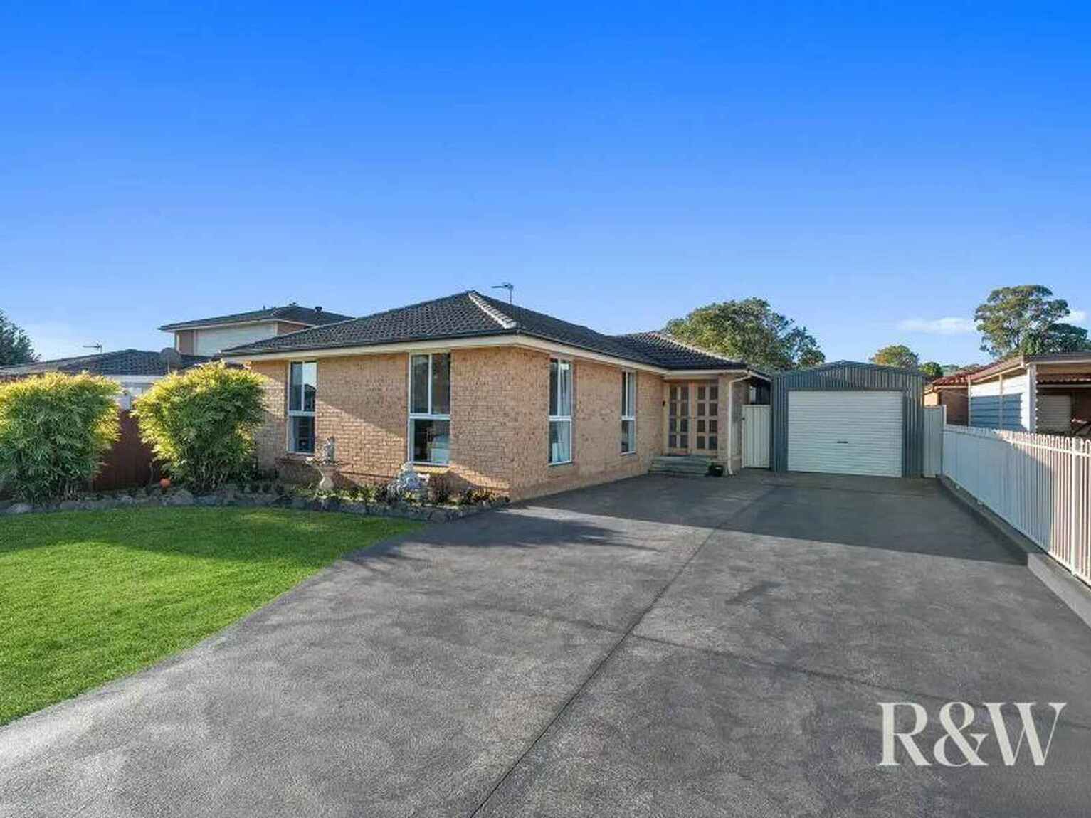 2 Owl Place St Clair