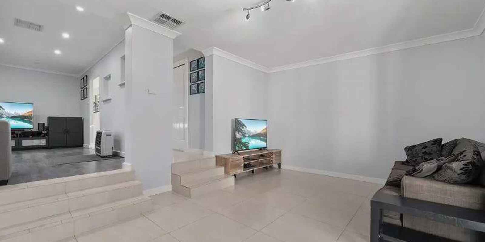 2 Owl Place St Clair