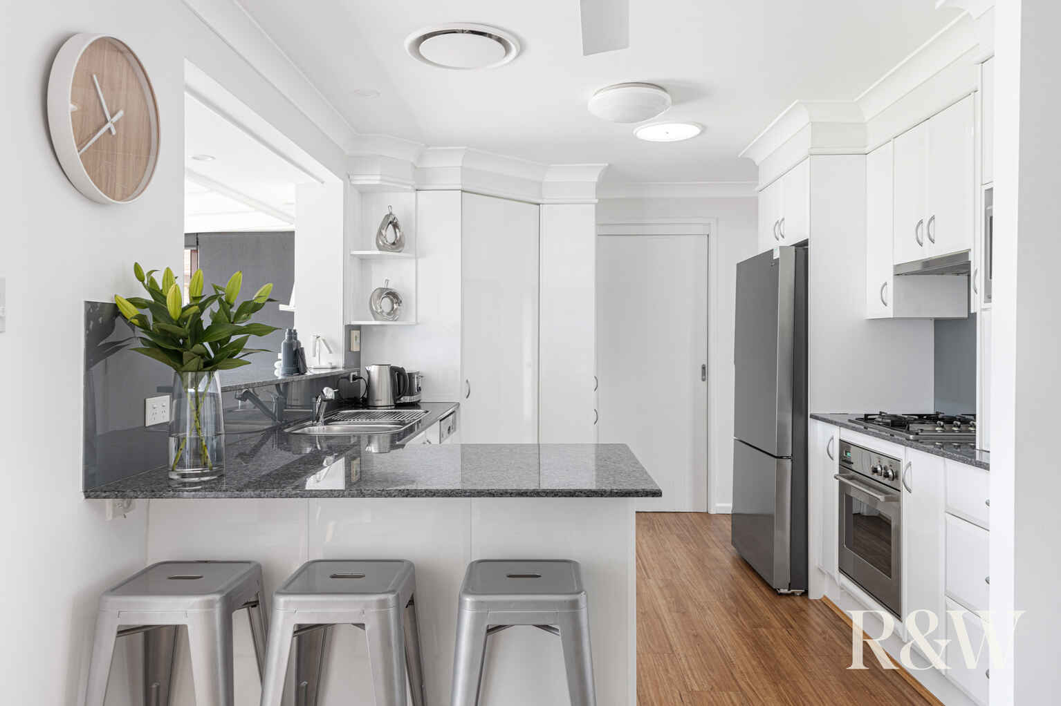 44 Endeavour Avenue St Clair 44 Endeavour Avenue St Clair