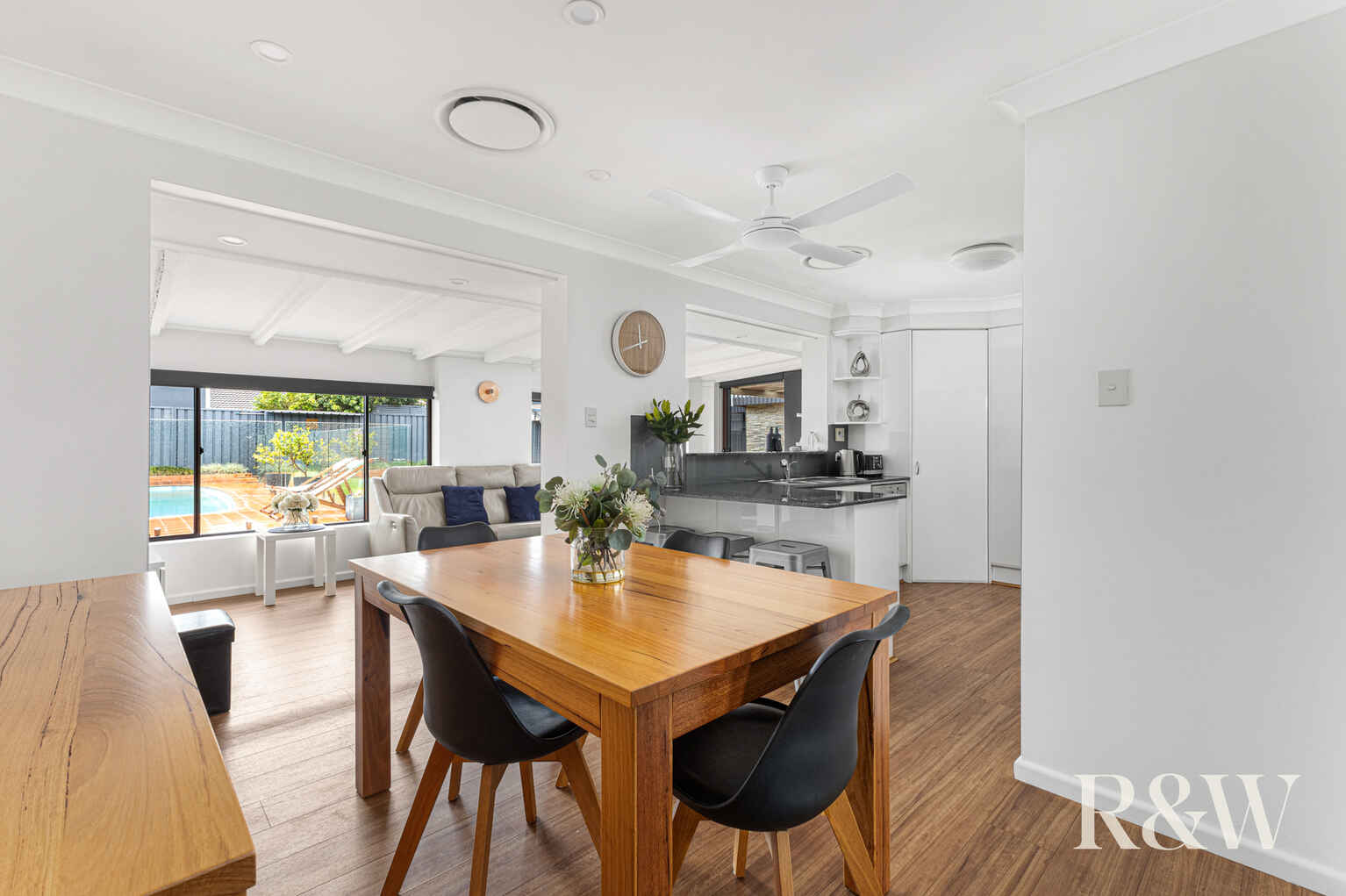 44 Endeavour Avenue St Clair 44 Endeavour Avenue St Clair