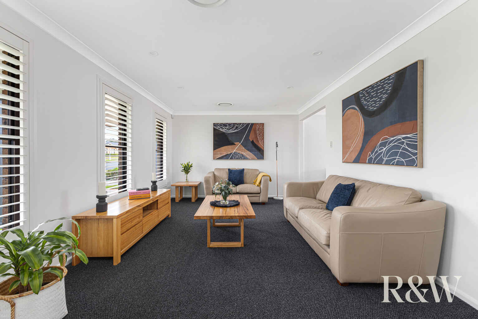 44 Endeavour Avenue St Clair 44 Endeavour Avenue St Clair