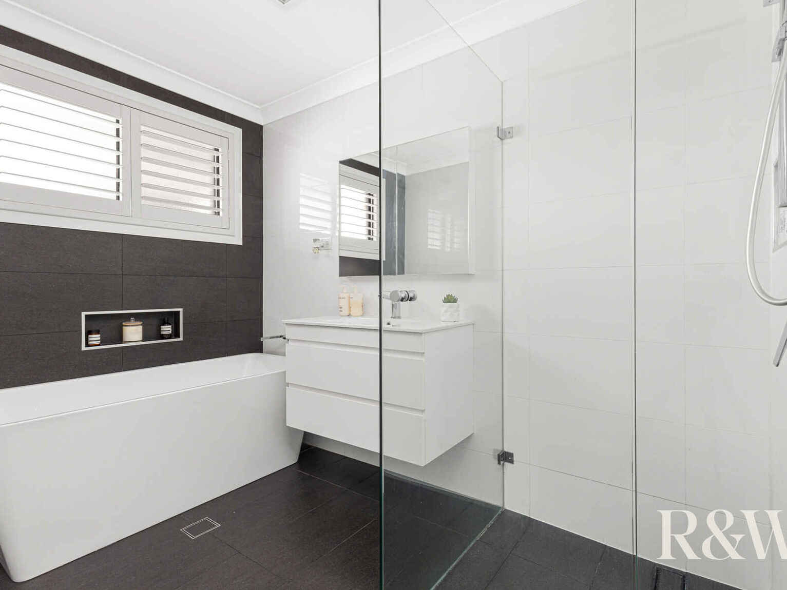 44 Endeavour Avenue St Clair 44 Endeavour Avenue St Clair