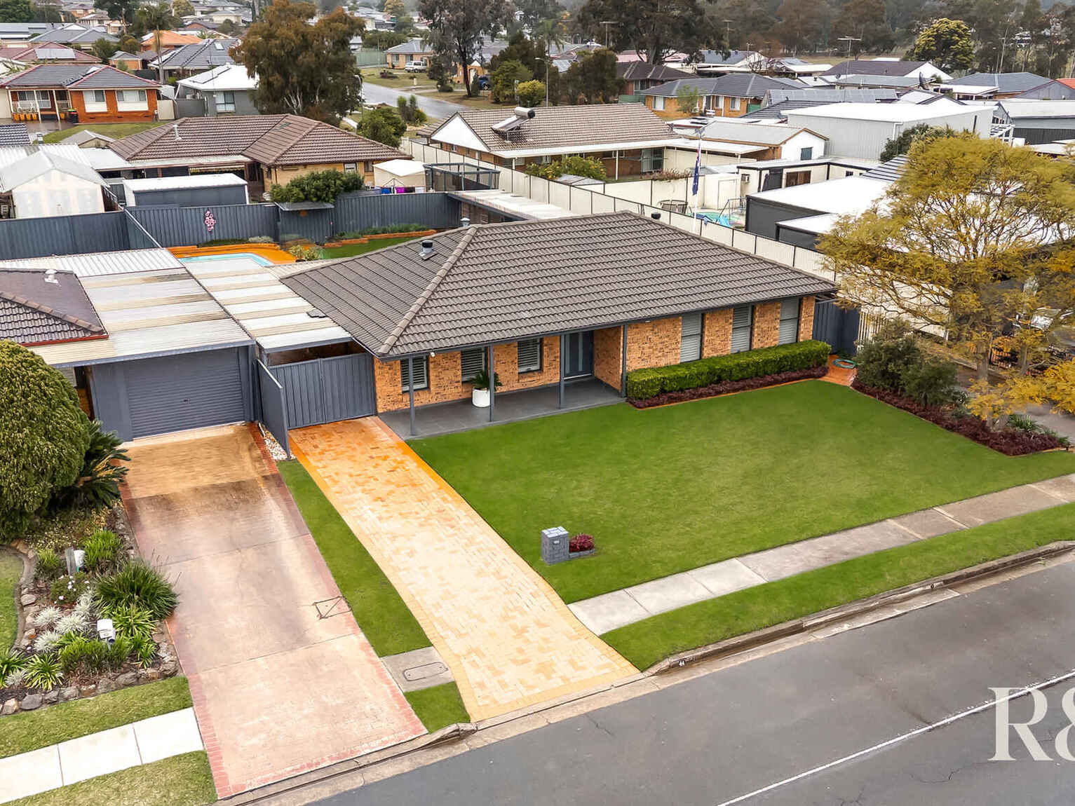 44 Endeavour Avenue St Clair 44 Endeavour Avenue St Clair