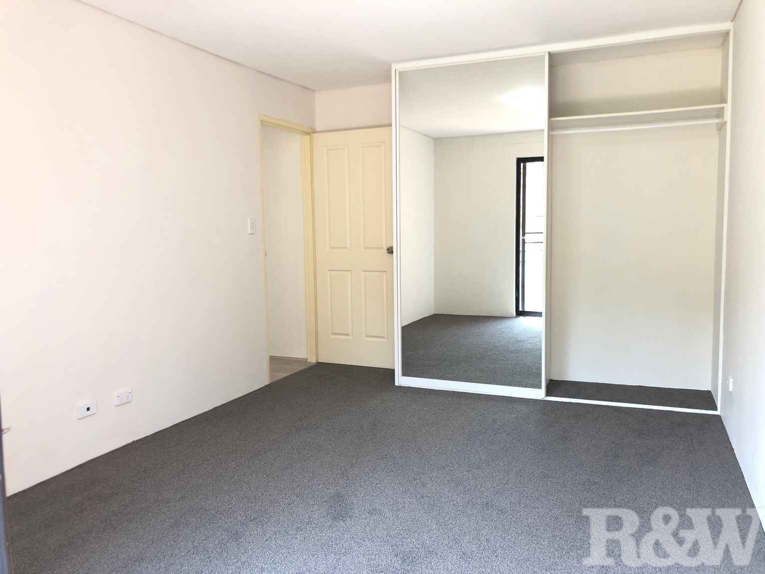 49/25-27 Kildare Road Blacktown