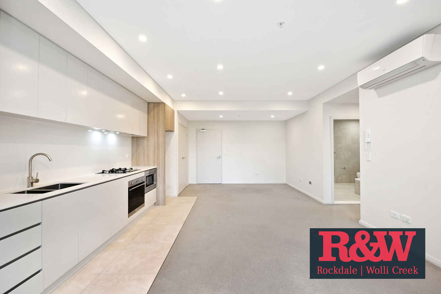 G06/118 Princes Highway Arncliffe