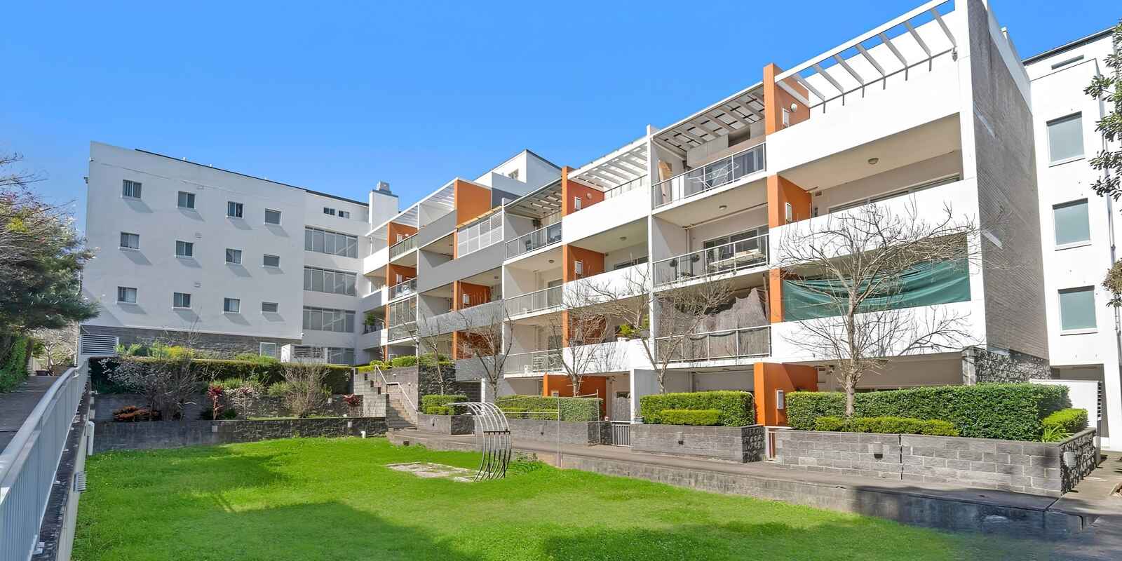 42/28-32 Marlborough Road Homebush West
