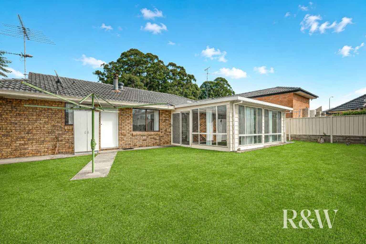 22 Timesweep Drive St Clair