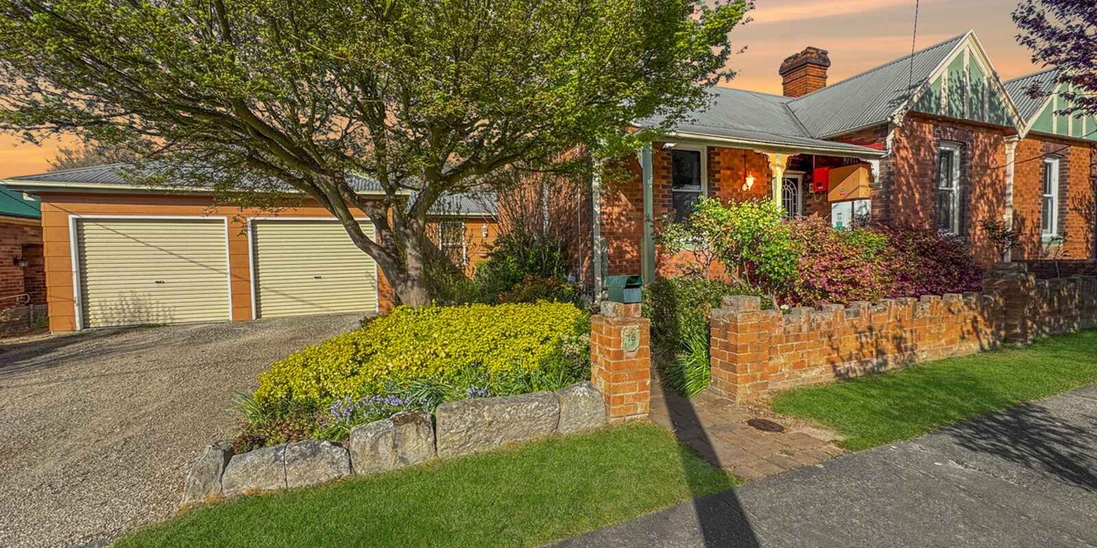 15 Albert Street Hermitage Flat Lithgow