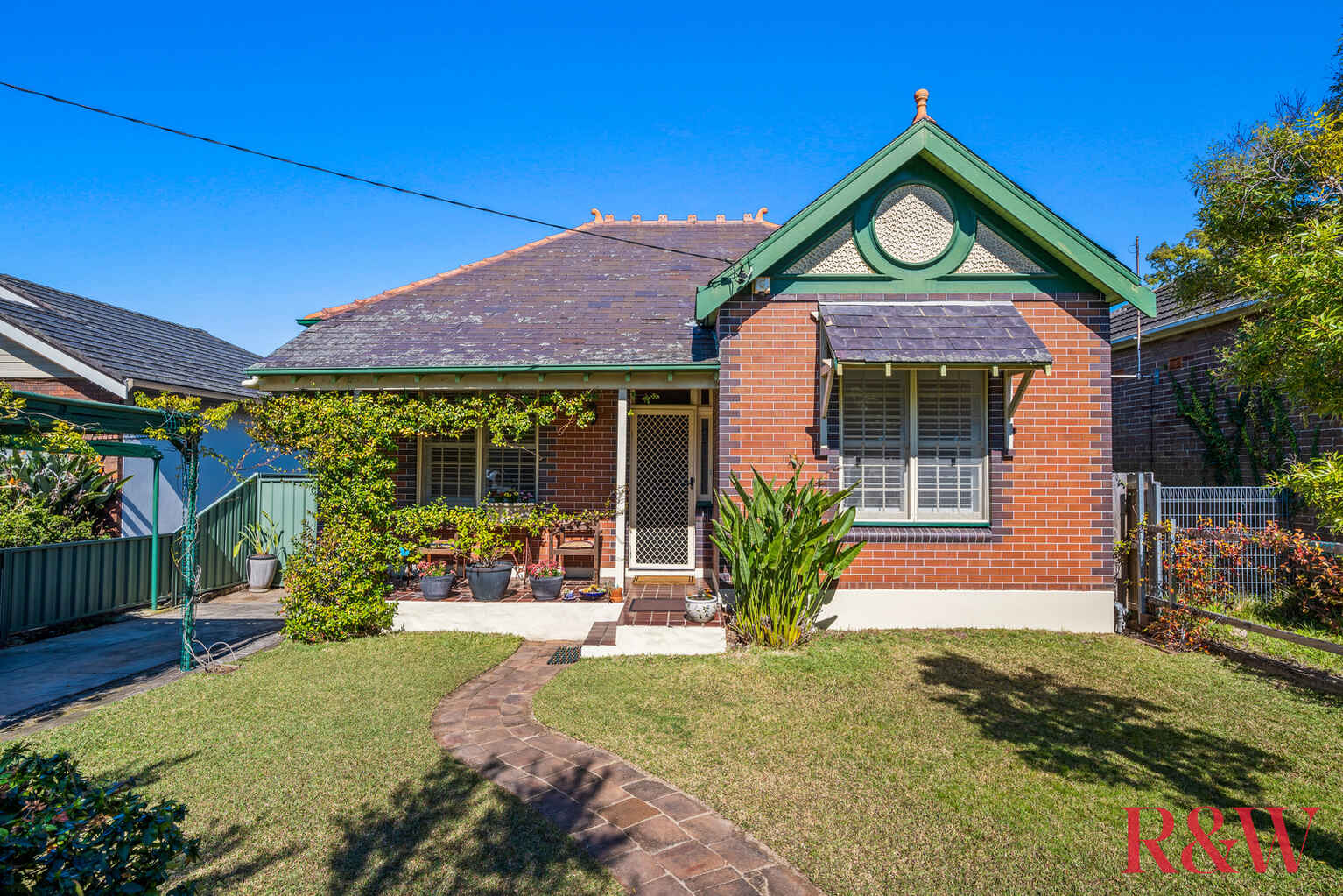 19 Ardgryffe Street Burwood Heights
