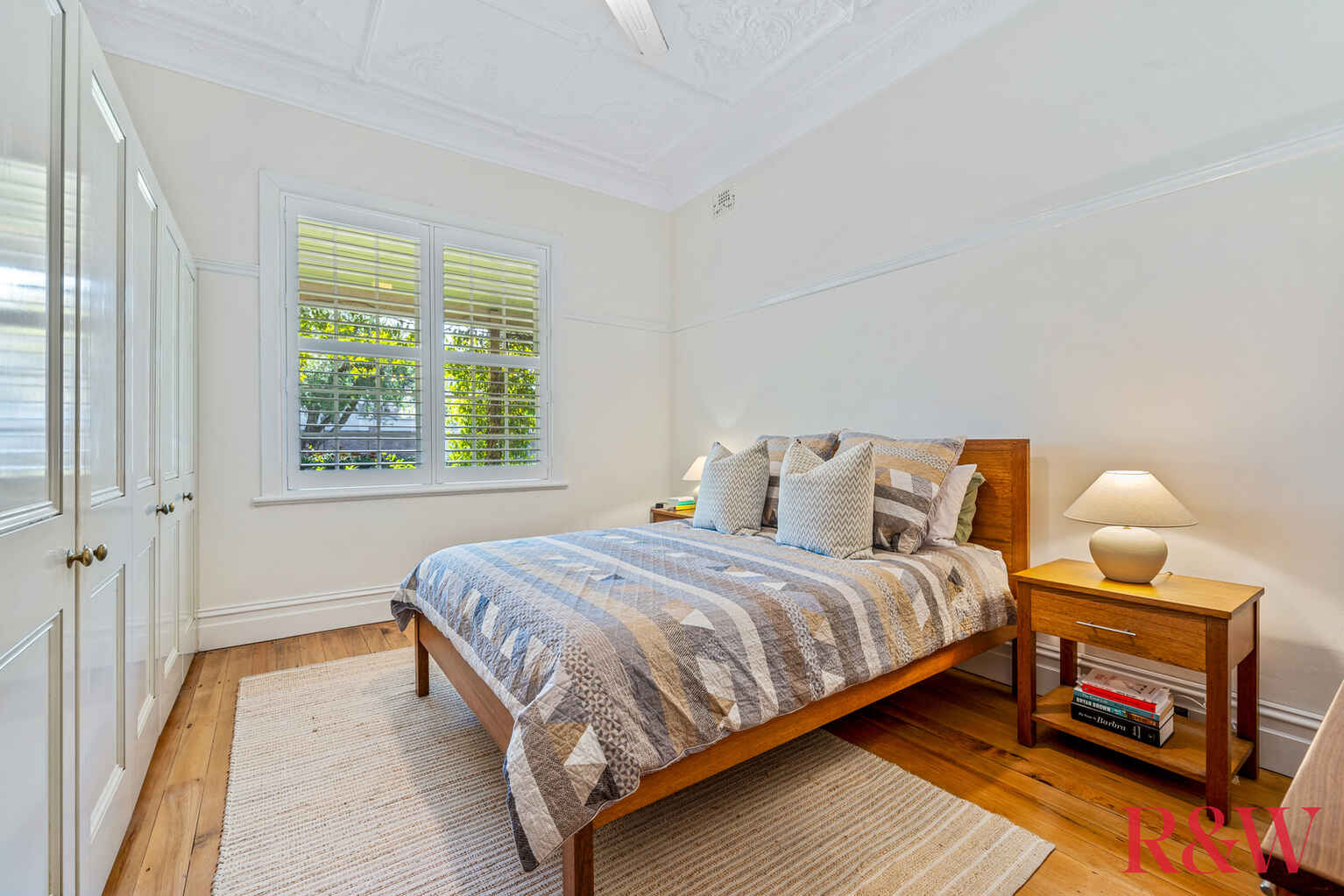 19 Ardgryffe Street Burwood Heights