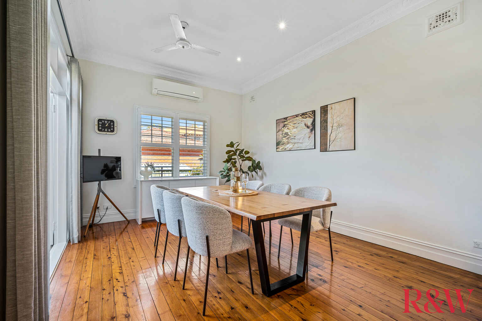 19 Ardgryffe Street Burwood Heights