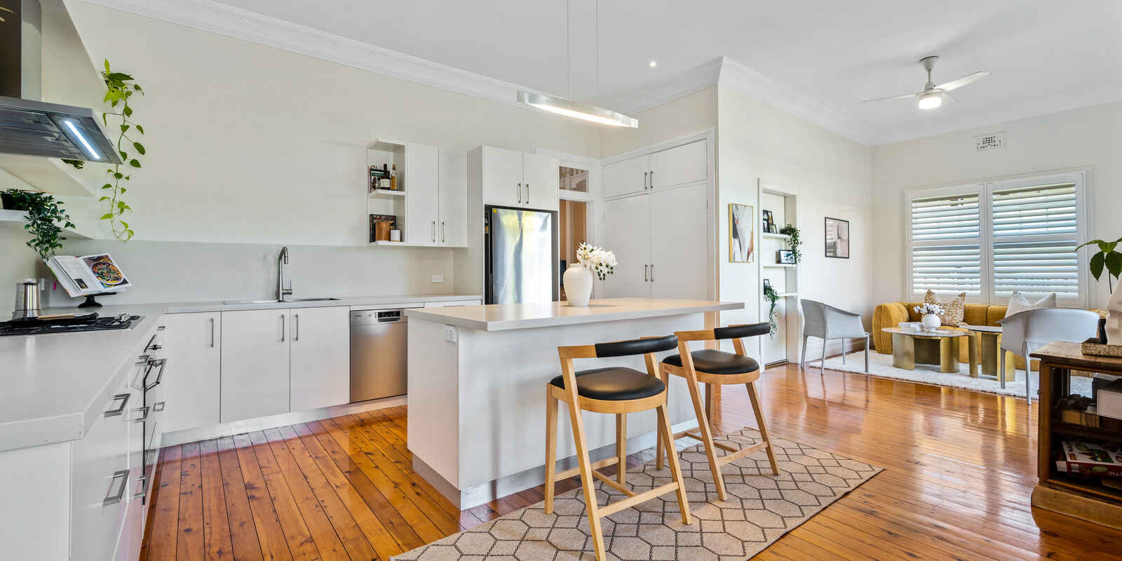 19 Ardgryffe Street Burwood Heights