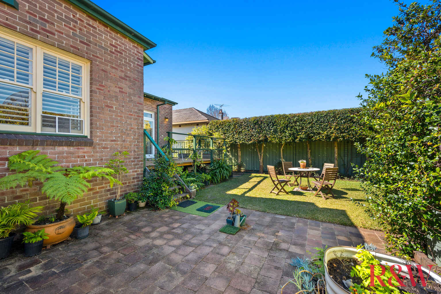 19 Ardgryffe Street Burwood Heights
