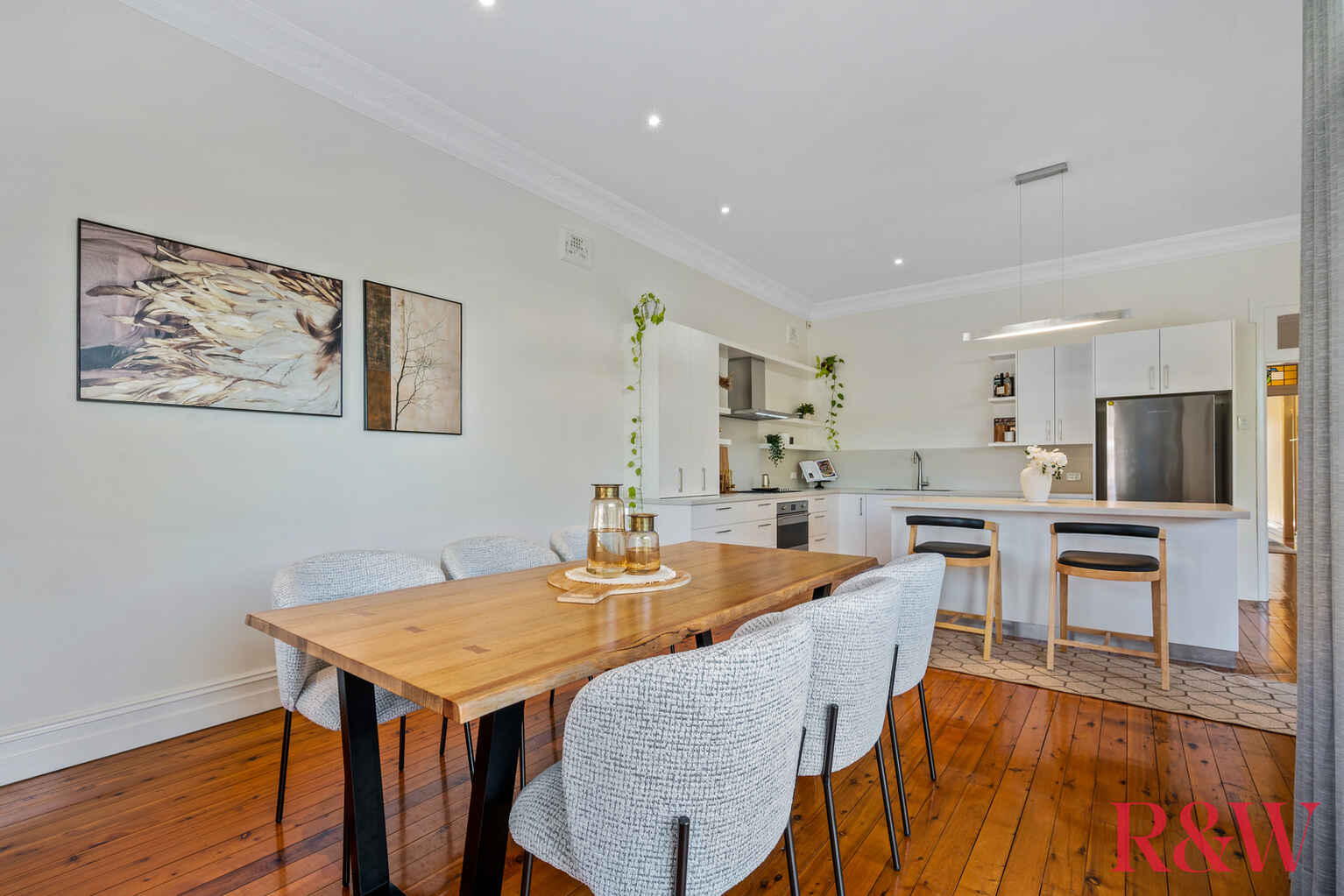 19 Ardgryffe Street Burwood Heights