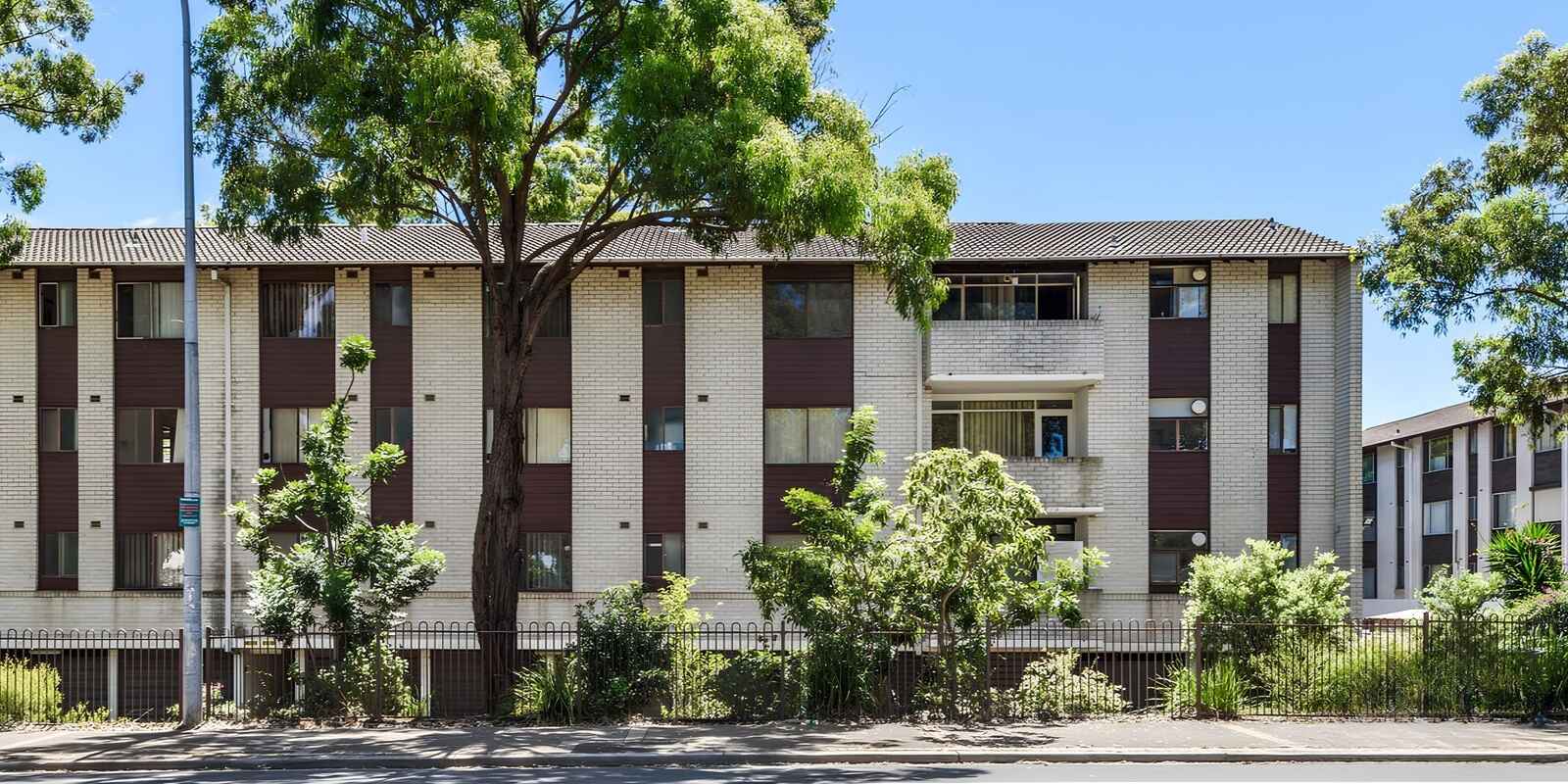 4/81 Memorial Ave Liverpool