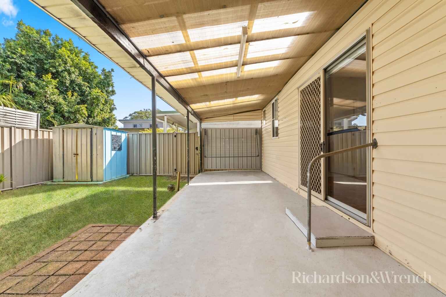 19 Banksia Street Ettalong Beach