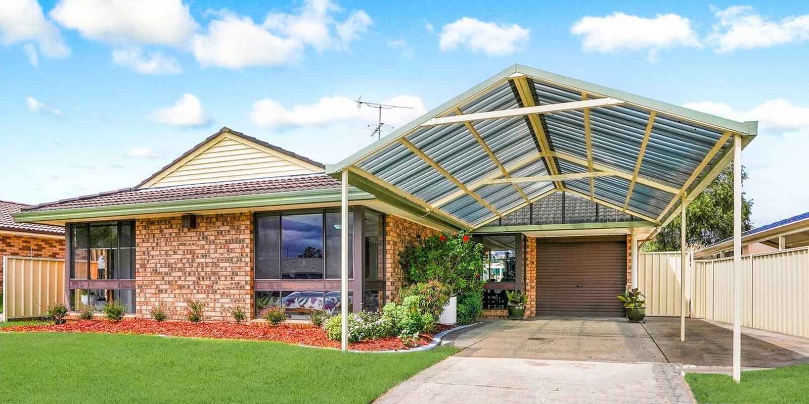 9 Dryberry Avenue St Clair