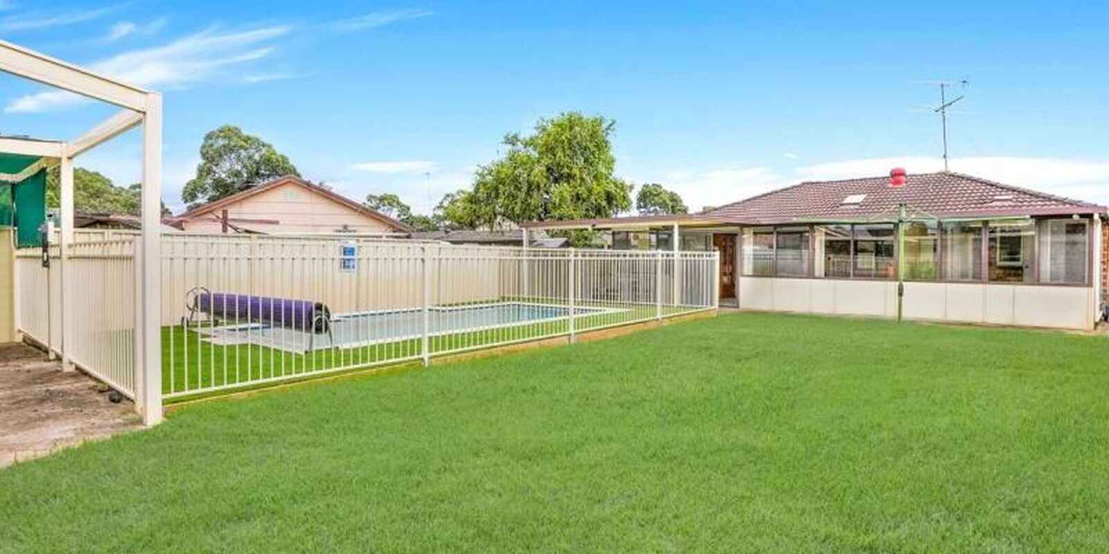 9 Dryberry Avenue St Clair