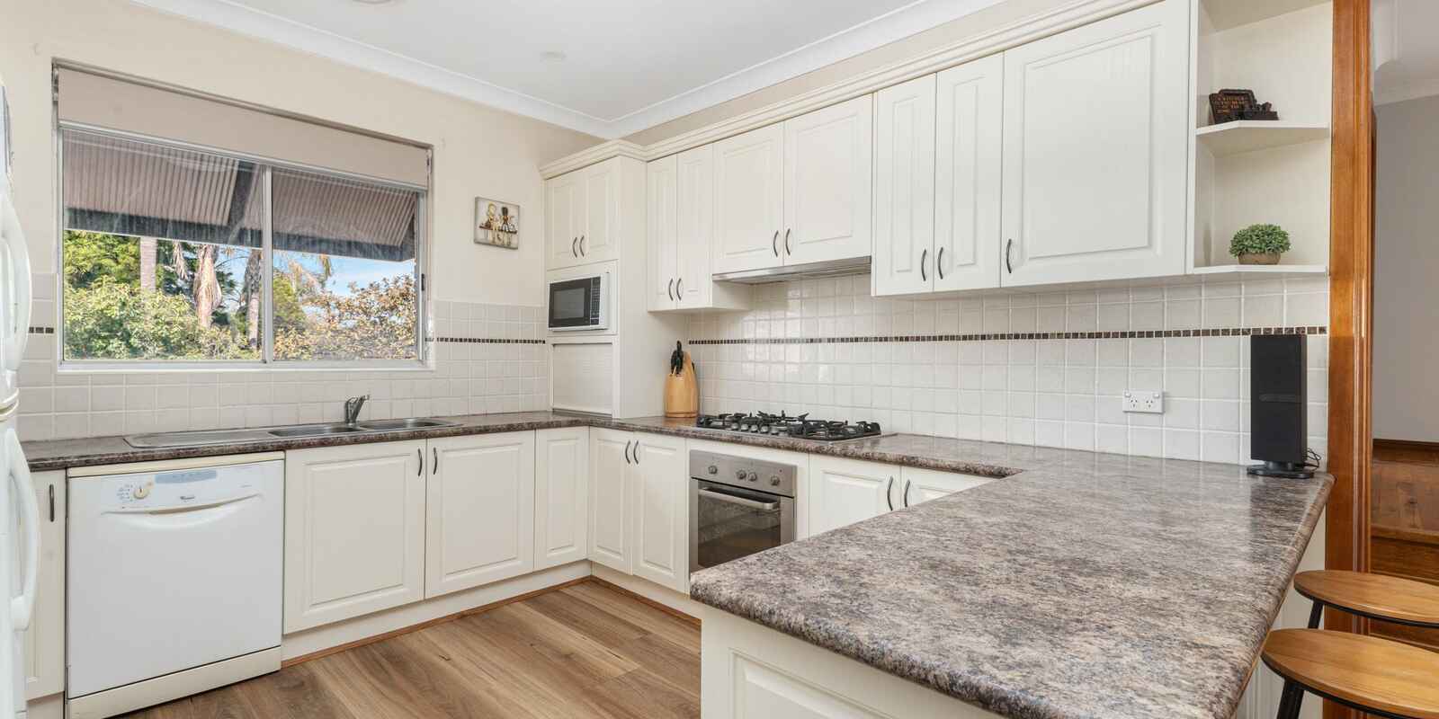 3 Caribou Close St Clair 3 Caribou Close St Clair