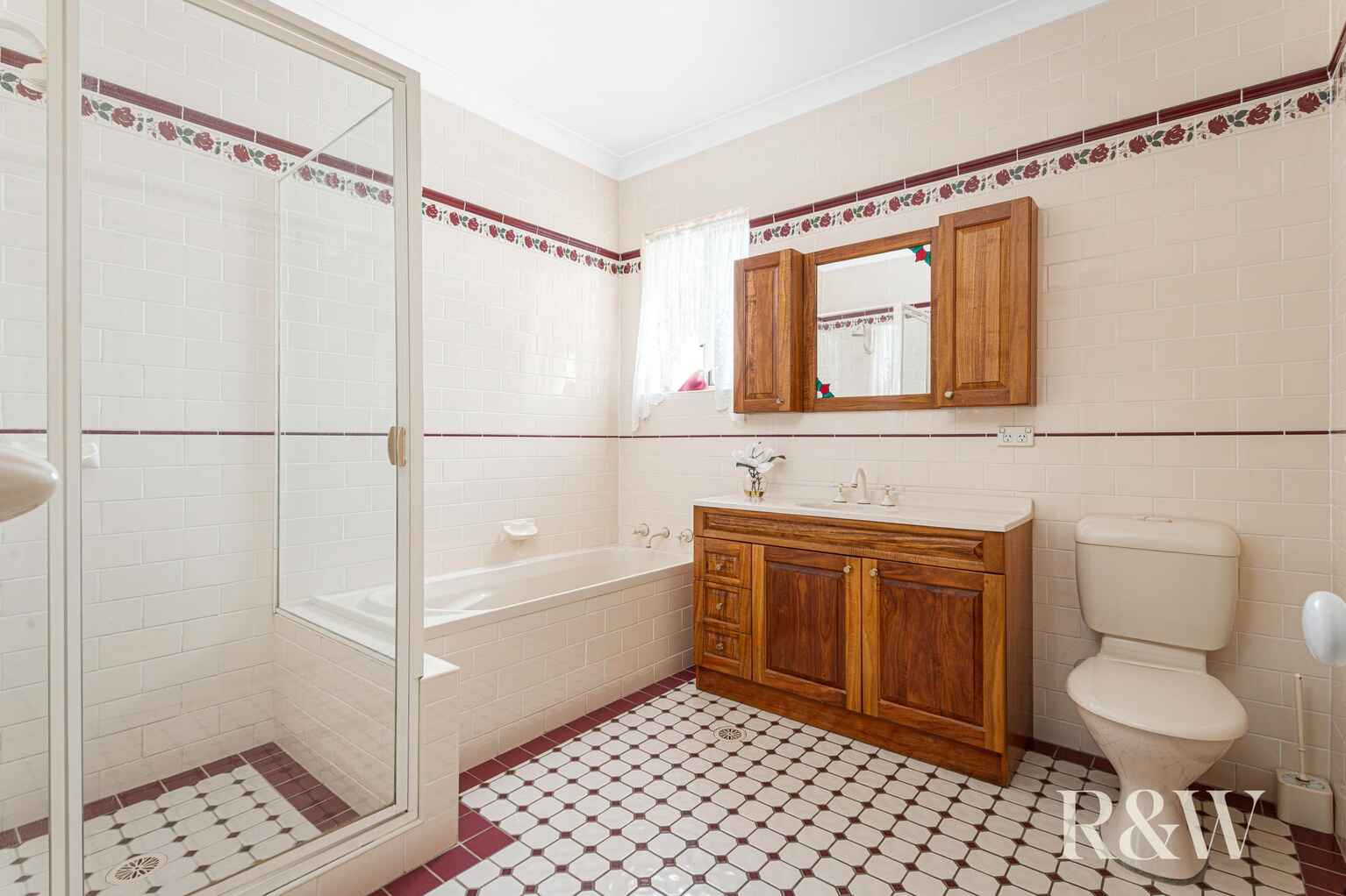 3 Caribou Close St Clair 3 Caribou Close St Clair