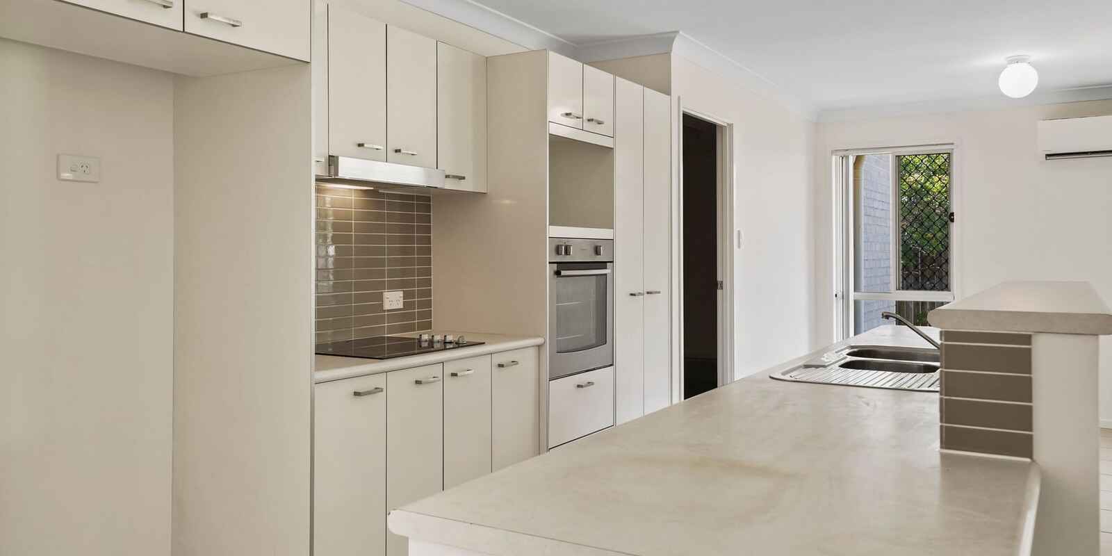 22 Piccadilly Street Bellmere 22 Piccadilly Street Bellmere