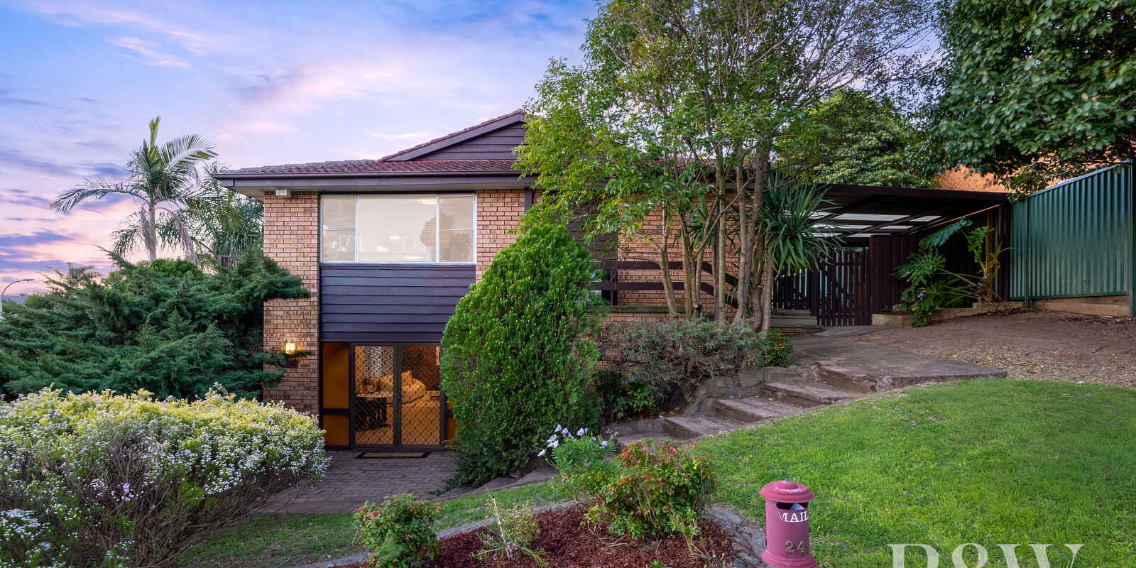 24 AKUNA AVENUE Bradbury 24 AKUNA AVENUE Bradbury