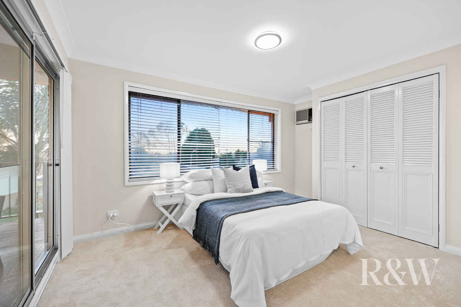 24 AKUNA AVENUE Bradbury 24 AKUNA AVENUE Bradbury