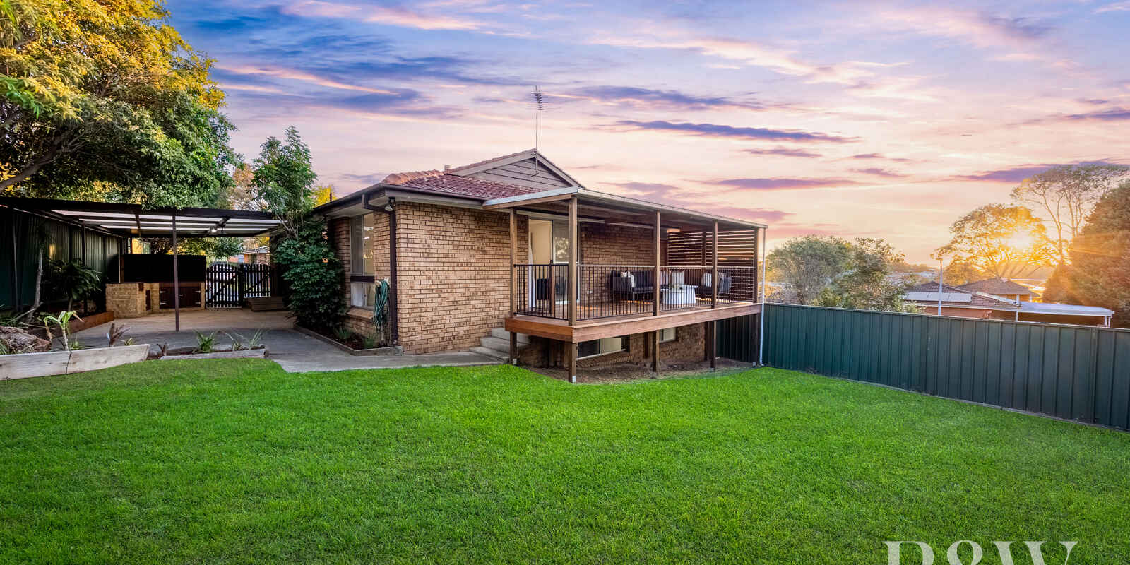 24 AKUNA AVENUE Bradbury 24 AKUNA AVENUE Bradbury