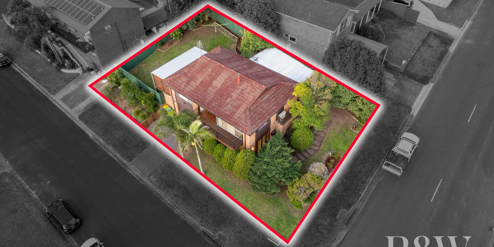 24 AKUNA AVENUE Bradbury 24 AKUNA AVENUE Bradbury