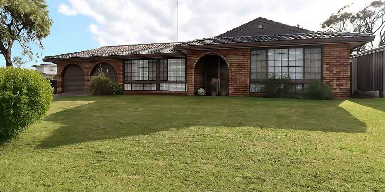 59 Cook Parade St Clair