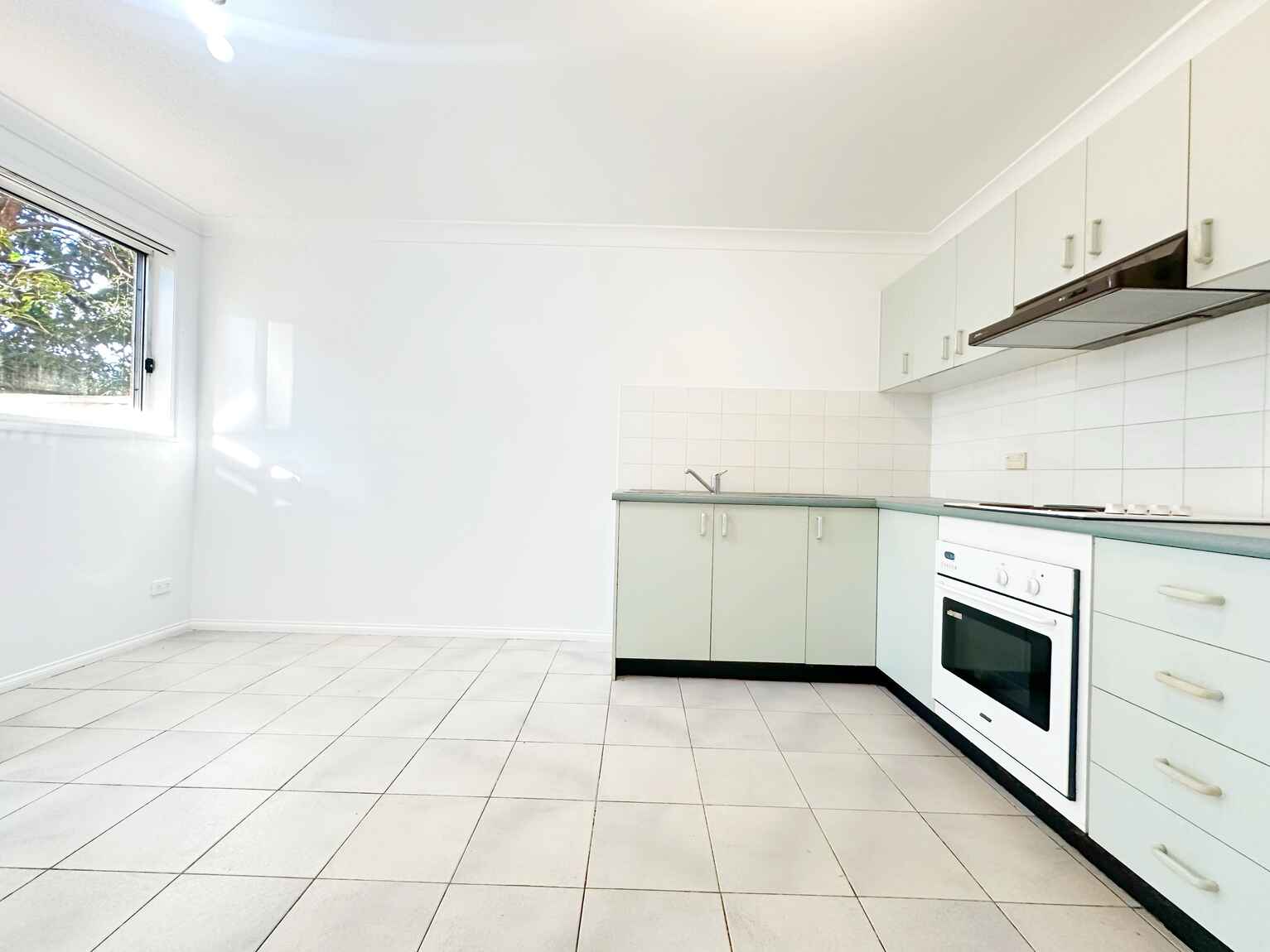 2/14 Boyd Street Blacktown