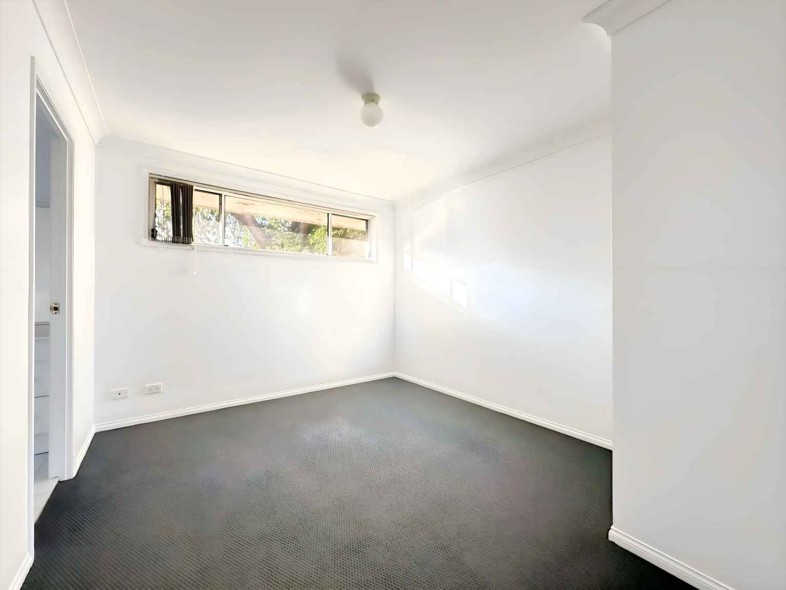 2/14 Boyd Street Blacktown