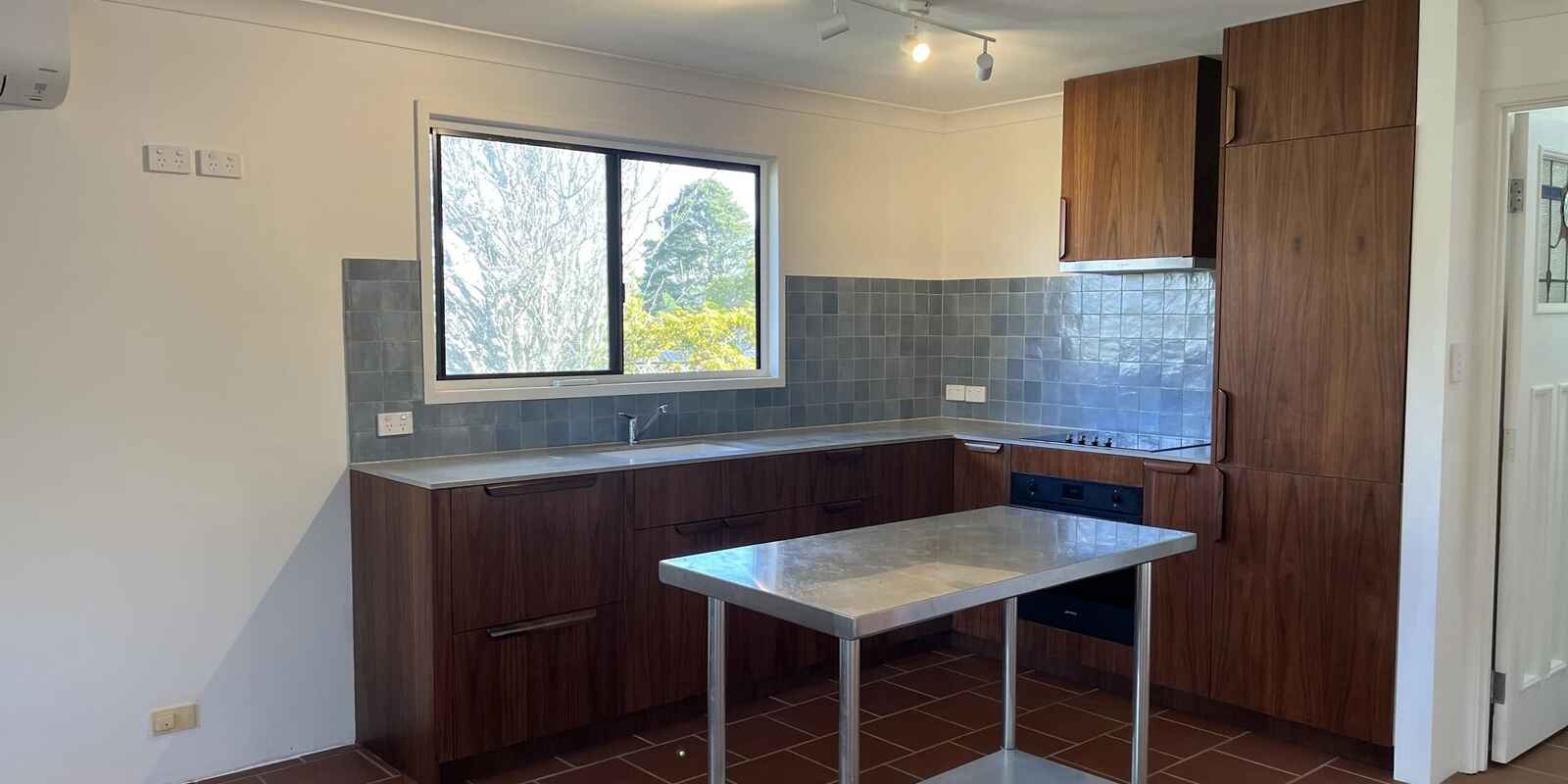 31 Caalong Street Robertson