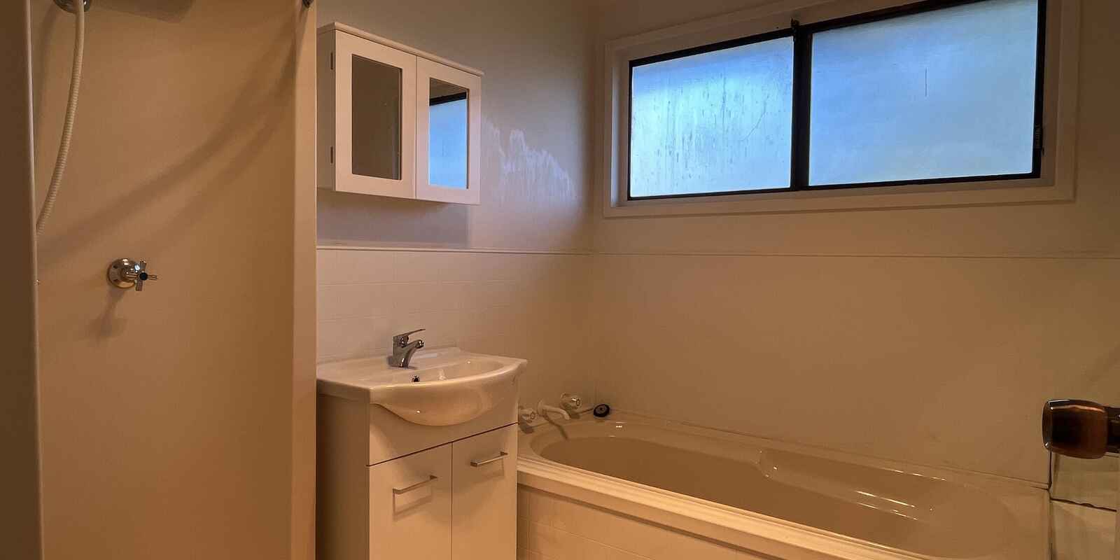 31 Caalong Street Robertson