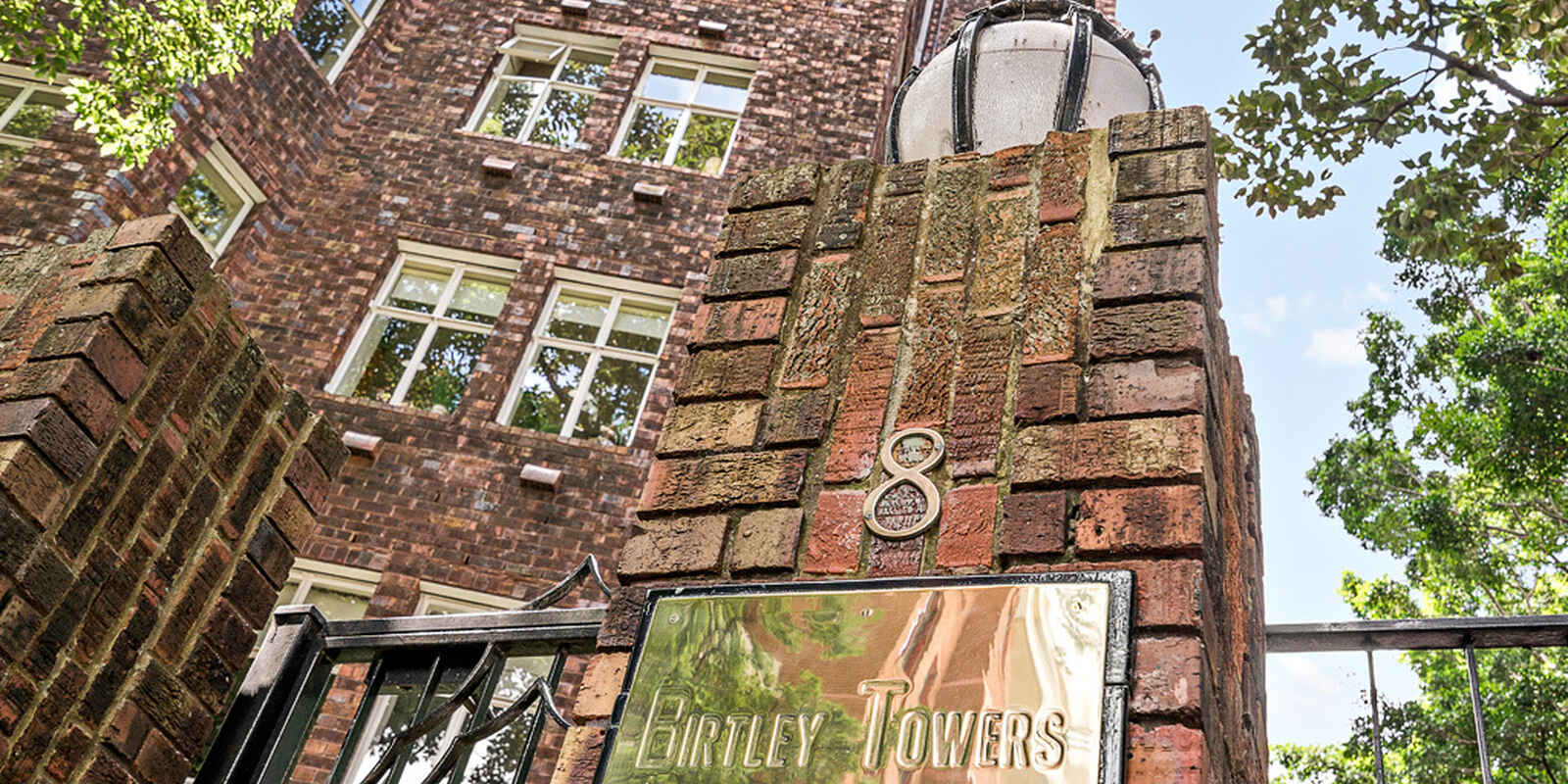 43/8 Birtley Place Elizabeth Bay 43/8 Birtley Place Elizabeth Bay