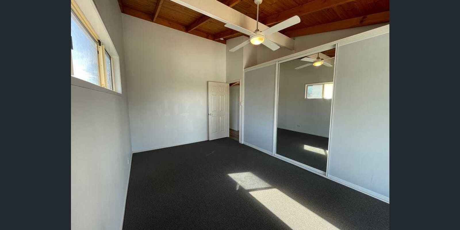 8 Marakari Crescent Mount Coolum