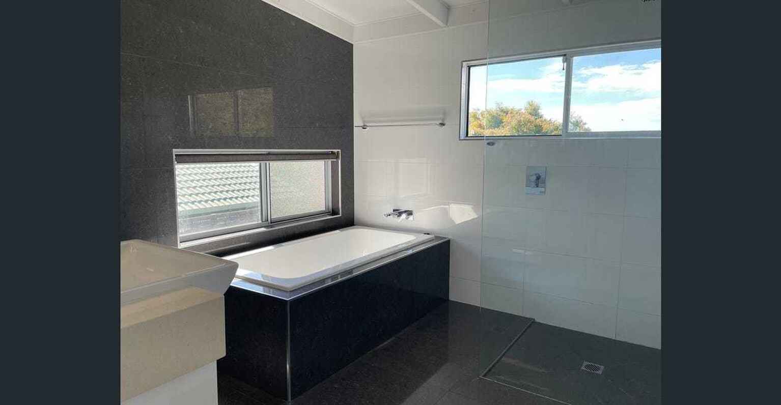 8 Marakari Crescent Mount Coolum