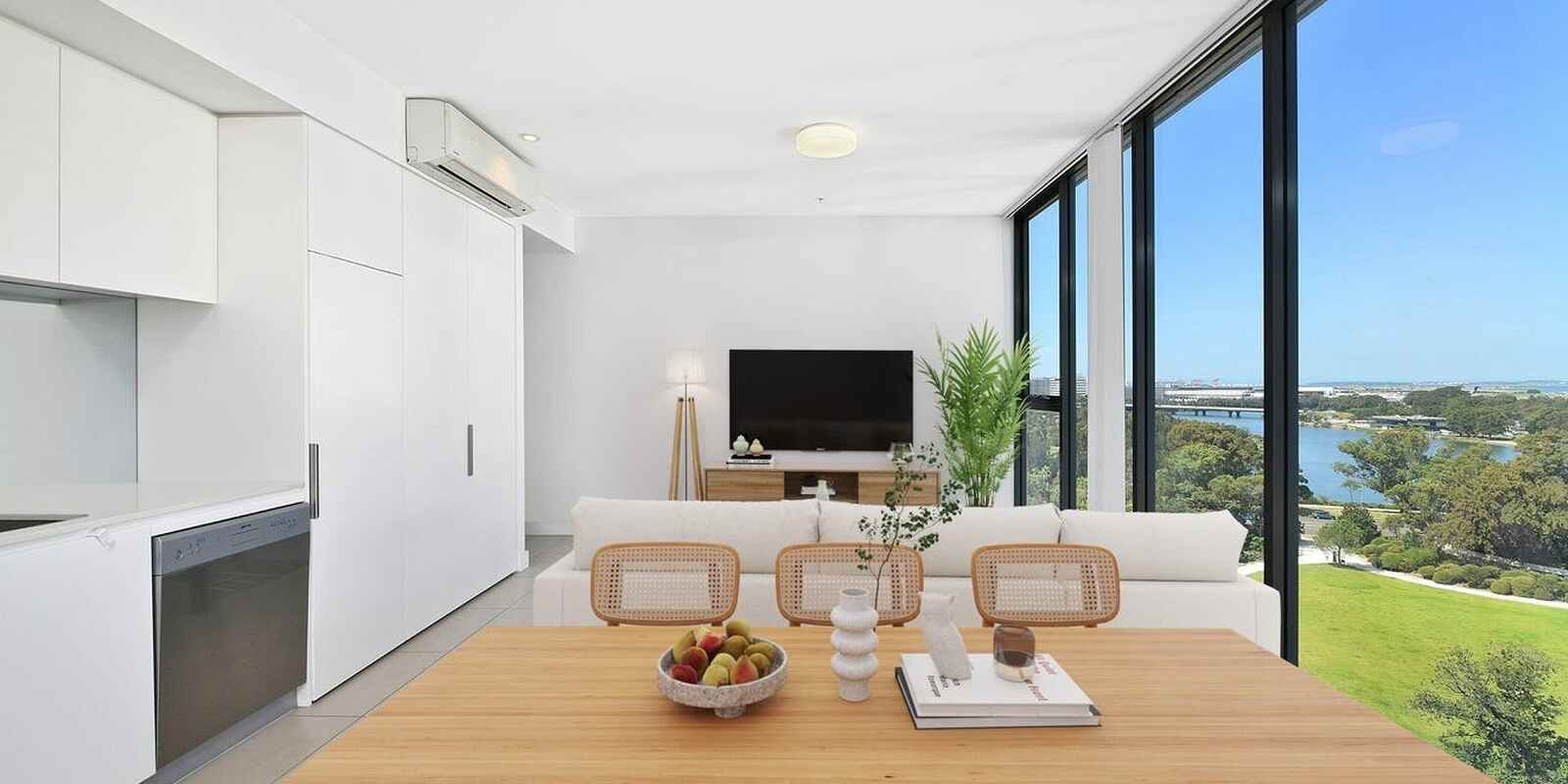 906/16 Brodie Spark Drive Wolli Creek 906/16 Brodie Spark Drive Wolli Creek